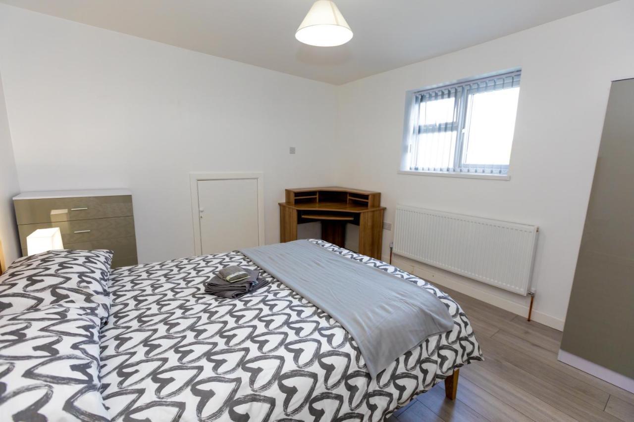 Comfortable Stay In Shirley, Solihull - Room-2 Exterior photo
