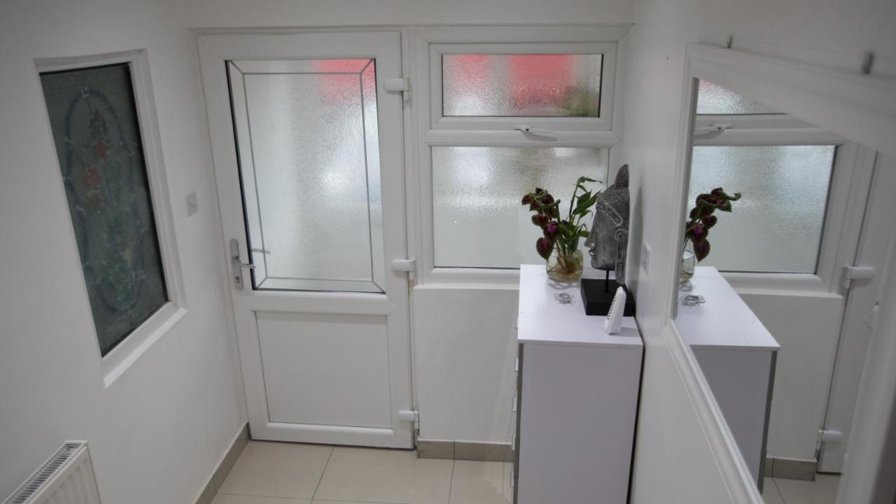 Comfortable Stay In Shirley, Solihull - Room-2 Exterior photo