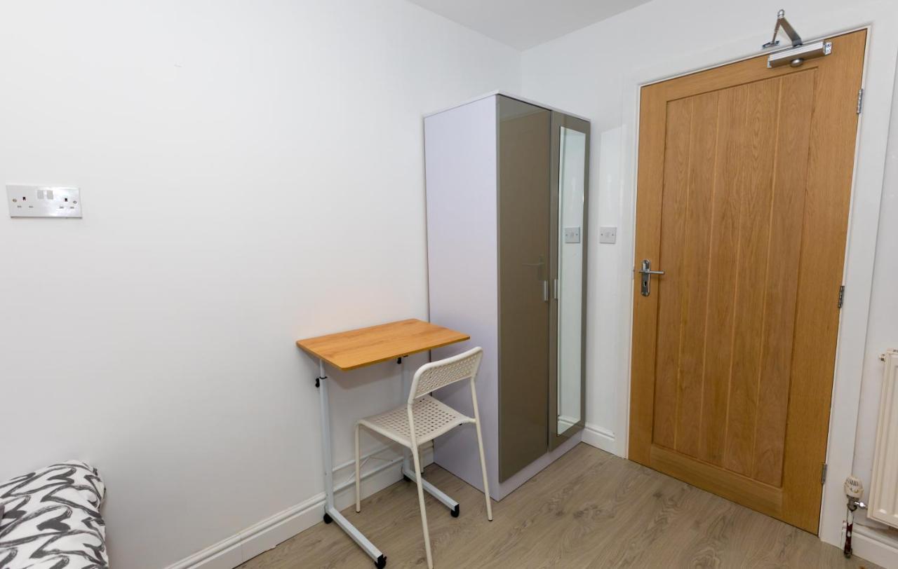 Comfortable Stay In Shirley, Solihull - Room-2 Exterior photo